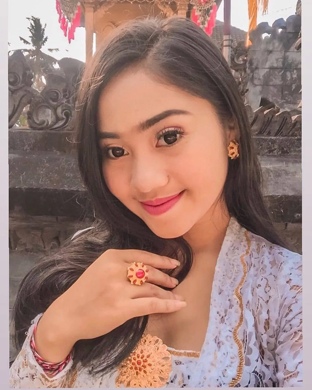 balinese brides